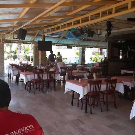 Hotel Sahin Palace